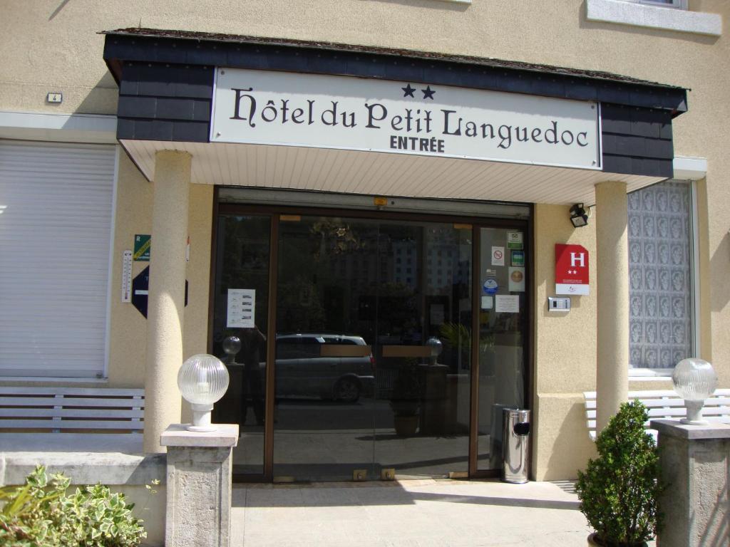 Hotel Au Petit Languedoc Hotel Lourdes