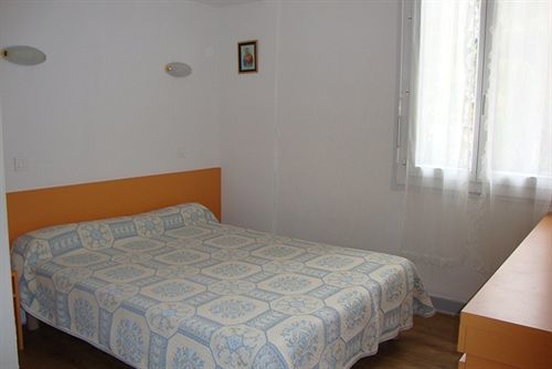 Hotel Au Petit Languedoc Hotel 2*