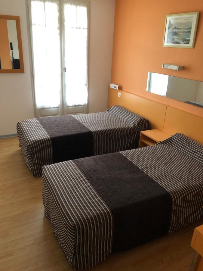 Hotel Au Petit Languedoc Lourdes